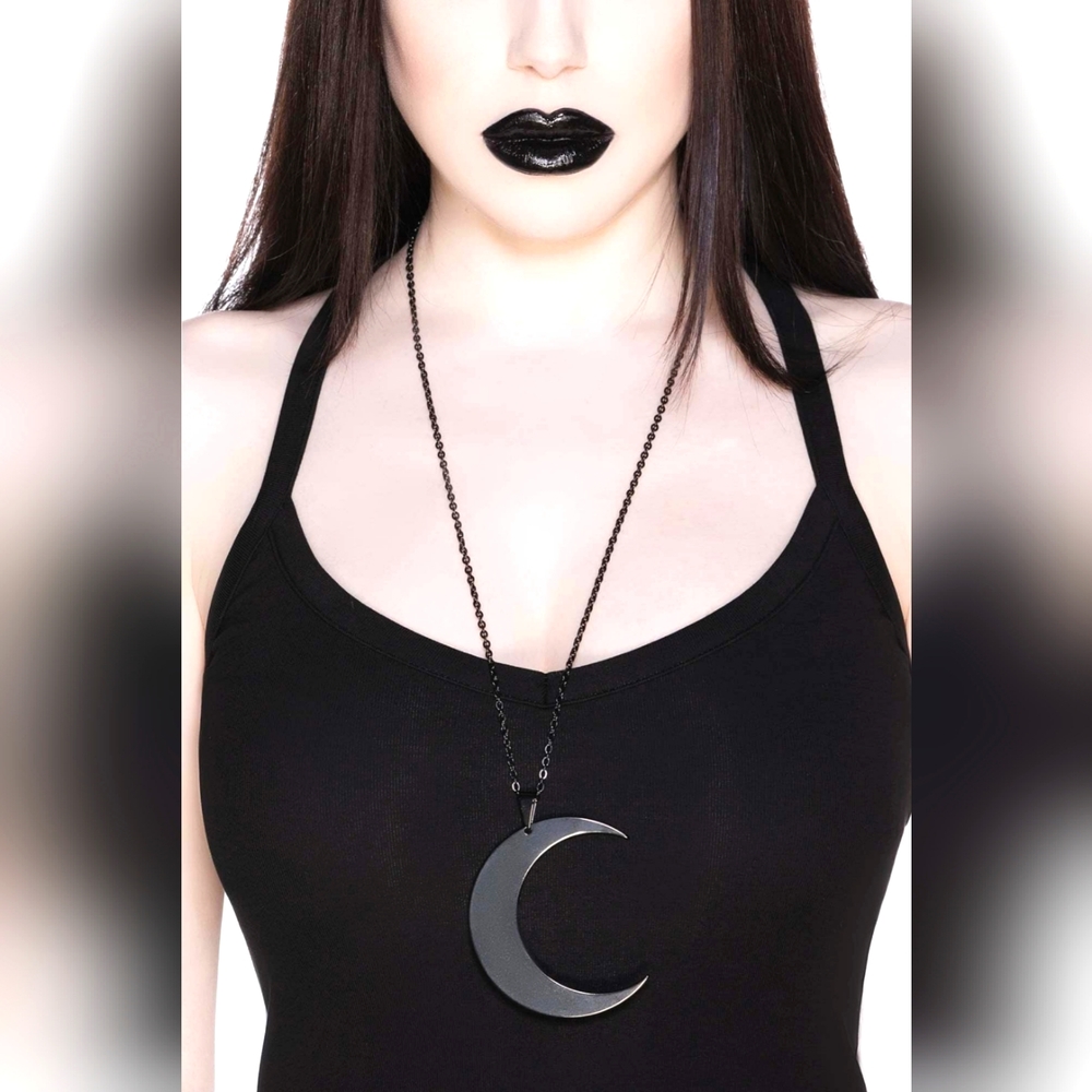 Luna Moon Necklace